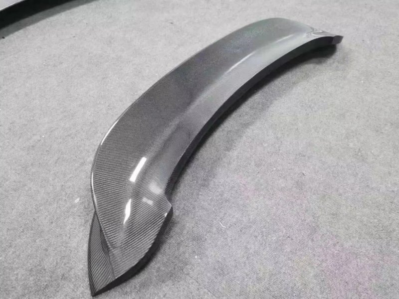 High Quality Fast Delivery Whole Sale Price Dry Carbon Fiber Duck Wing Spoiler Body Kits for 992